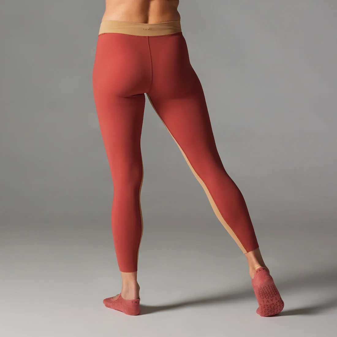 TaviSculpt™ Mid Rise 7/8 Leggings