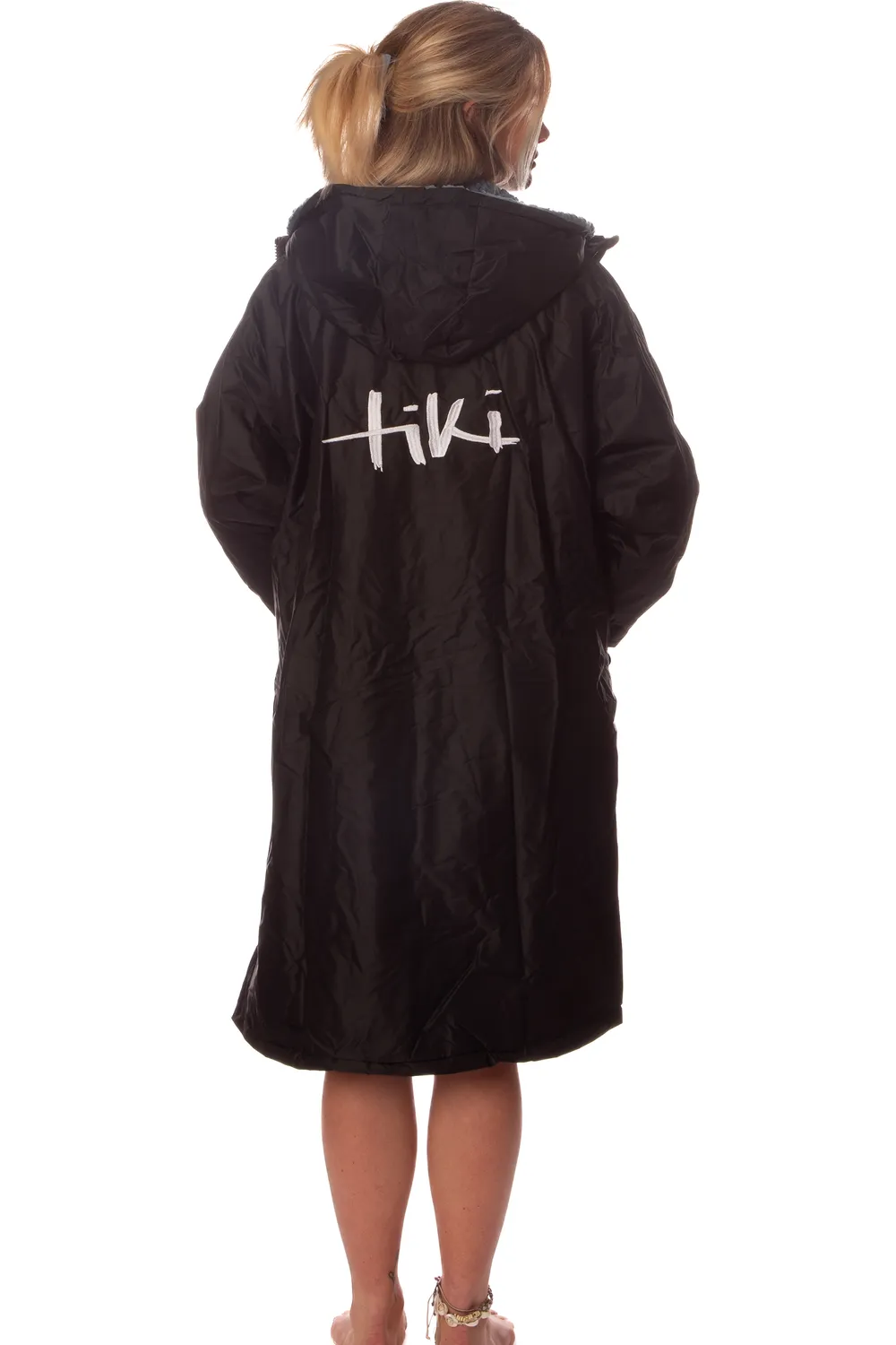 Tiki Tech Robe Black Sea Storm